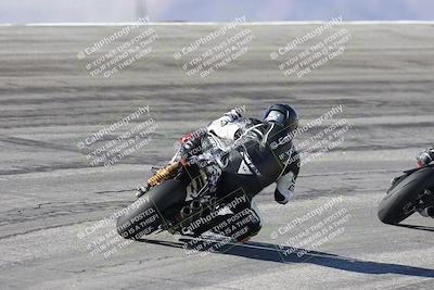 media/Dec-07-2025-CVMA (Sun) [[3e7d2de5dc]]/Race 5-Formula UL-CVMA Hooligans-American Thunder/